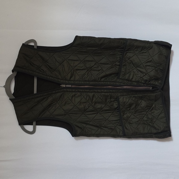 Barbour Green & Black Polar Quilt Waistcoat Mens Vest.  Size Small - Picture 1 of 11
